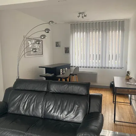 Maison Bord De 度假居 *